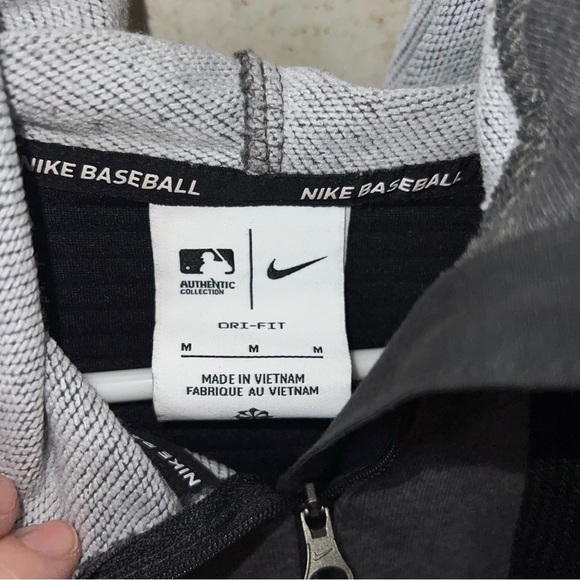 Nike Orioles Charcoal/Black Authentic Collection Hoodie - Picture 4 of 5